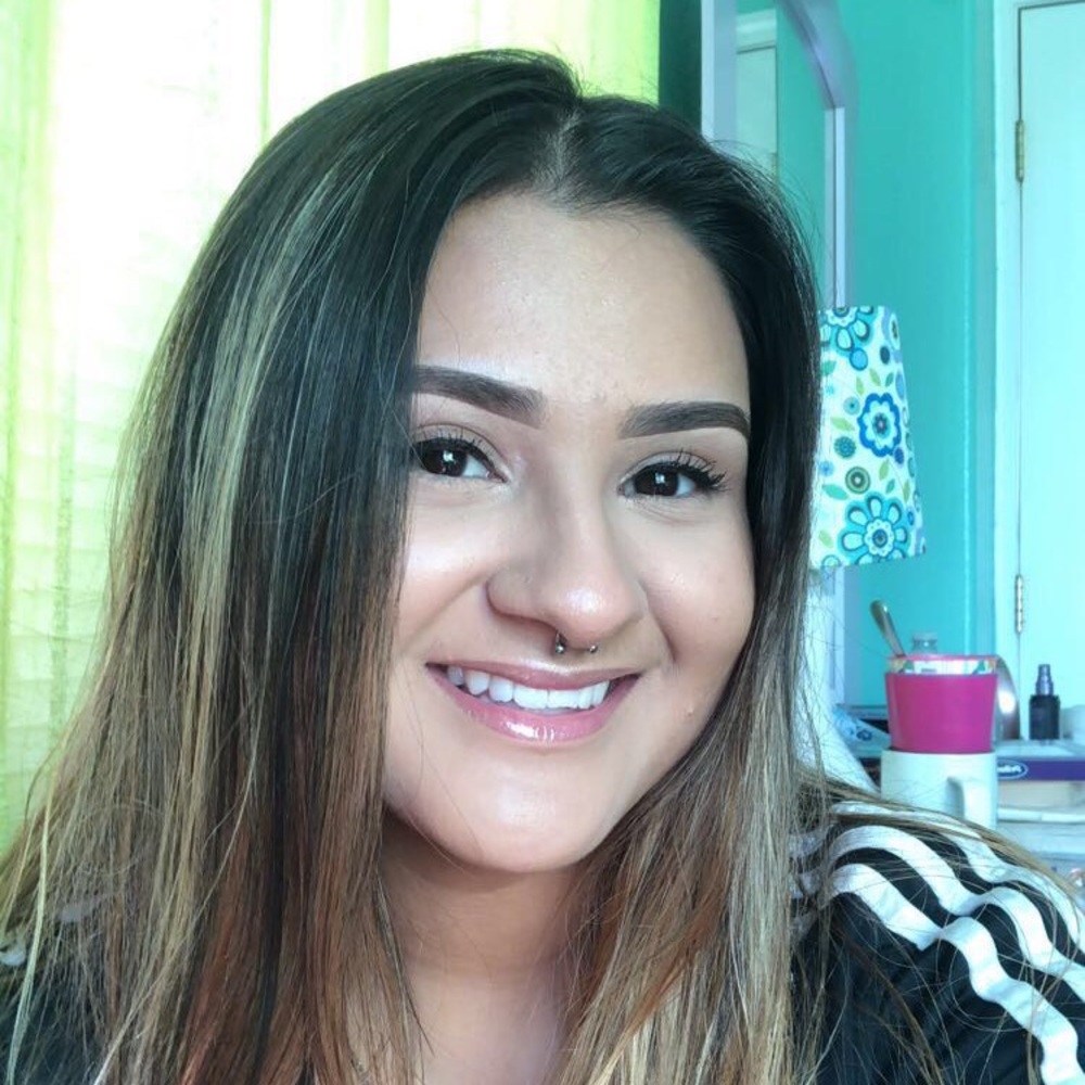 Meet your Posher, Jennifer